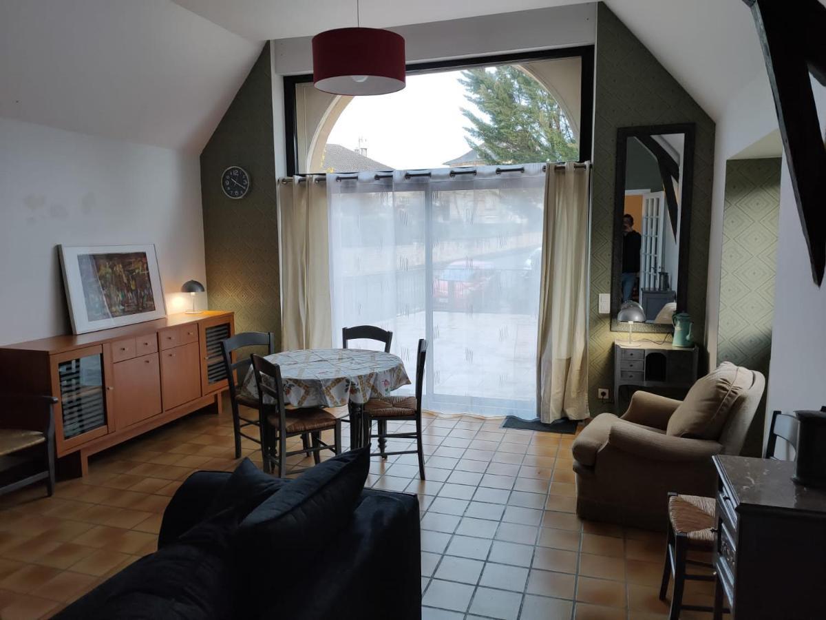 Villa La Grange De Lili Figeac Esterno foto